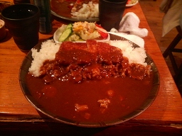 でかカツカレー