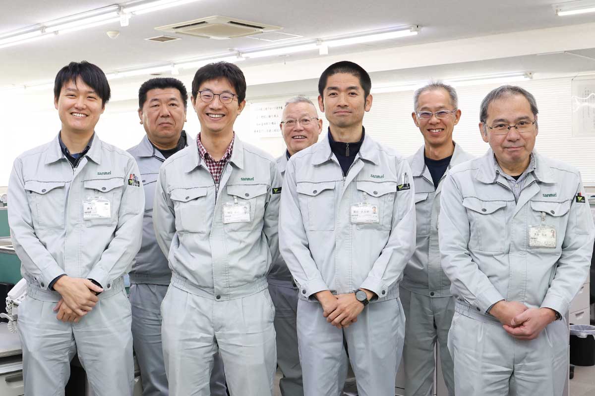 社員