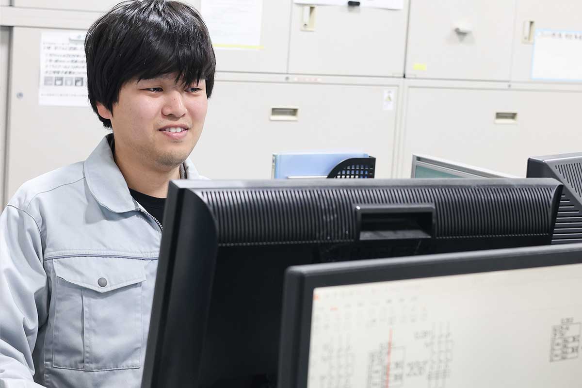 社員
